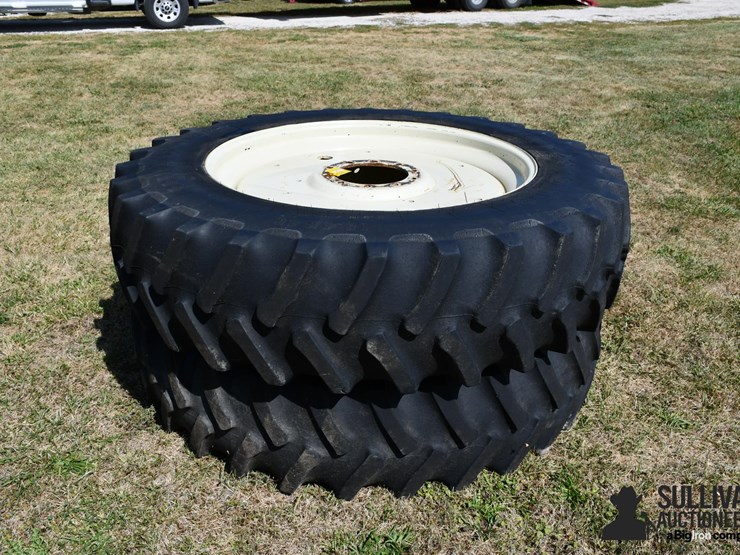 firestone-480/80r46-tires-on-10-bolt-rims-image-2