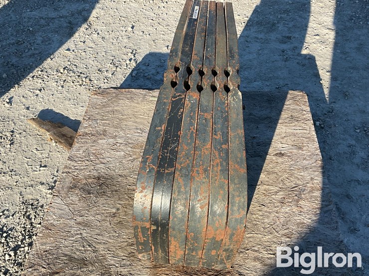 new-holland-t-8-series-weights-image-4