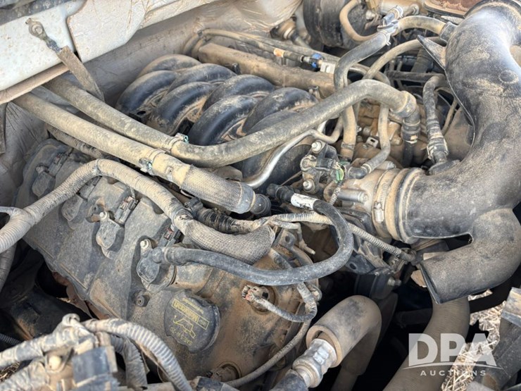 2014-ford-f150-xlt-image-48