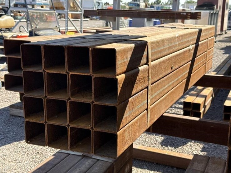 bundle-of-3-1/2in-square-tubing-image-3