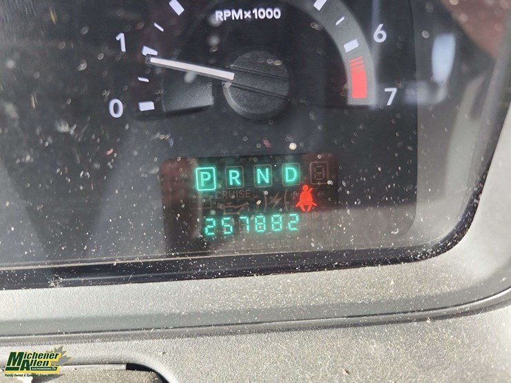 2010-dodge-journey-image-8