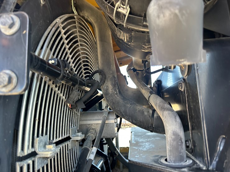 2016-caterpillar-926m-image-71