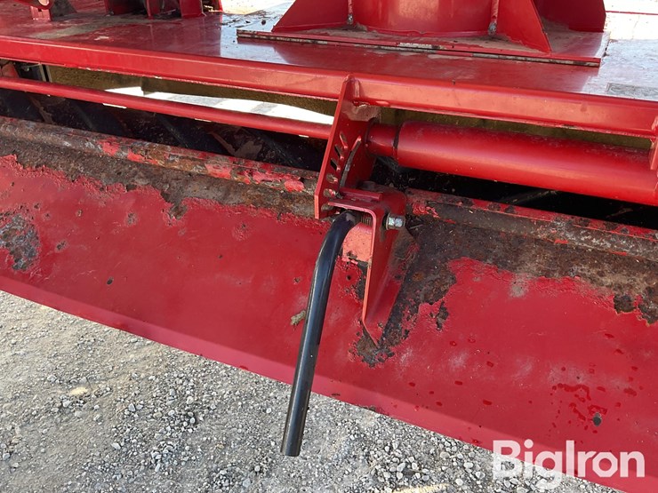 2009-new-holland-h7450-image-12