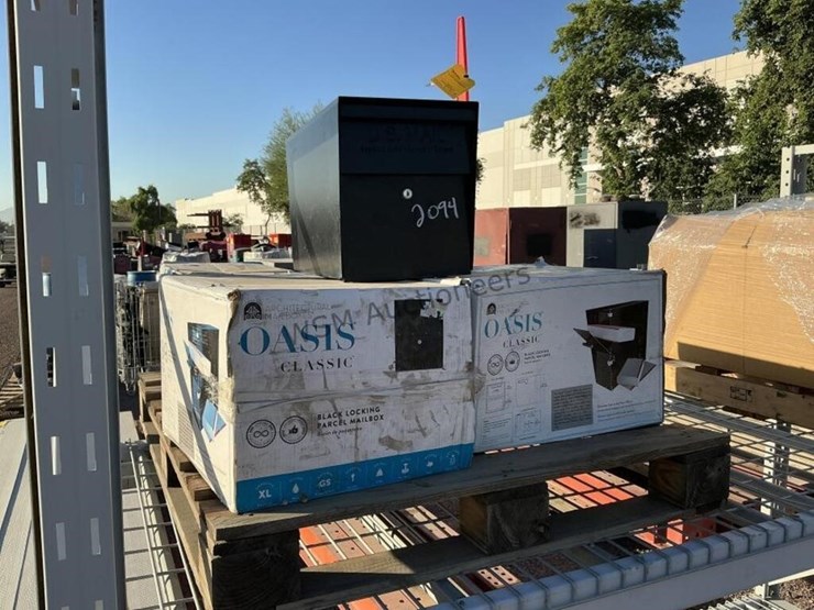 pallet-of-mailboxes-image-1