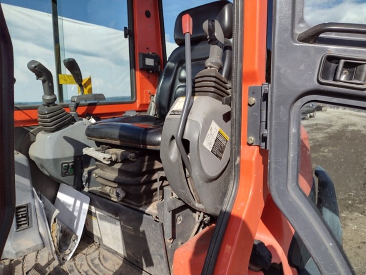 kubota-kx121-3-image-13