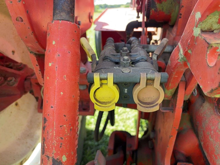 cockshutt-1555-image-77