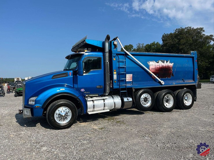 2016-kenworth-t880-image-1