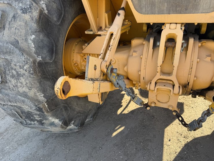 massey-ferguson-300a-image-21