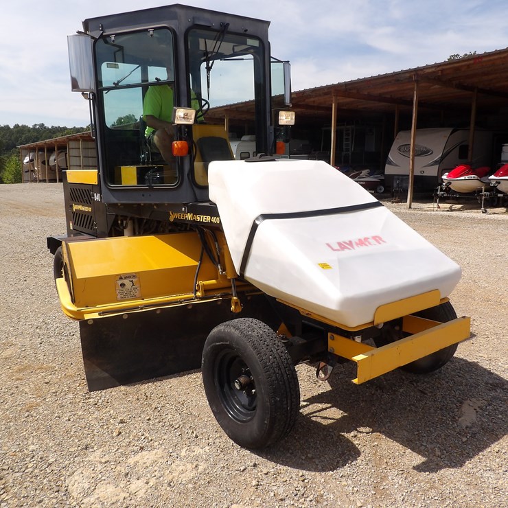 #27063 • 2016 Laymor SM-400 Sweeper / Broom