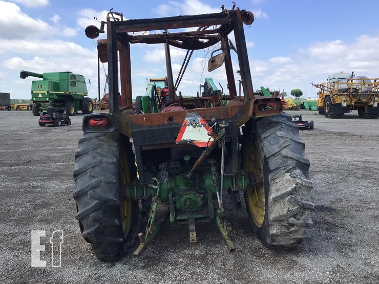 1984-john-deere-2750-image-7