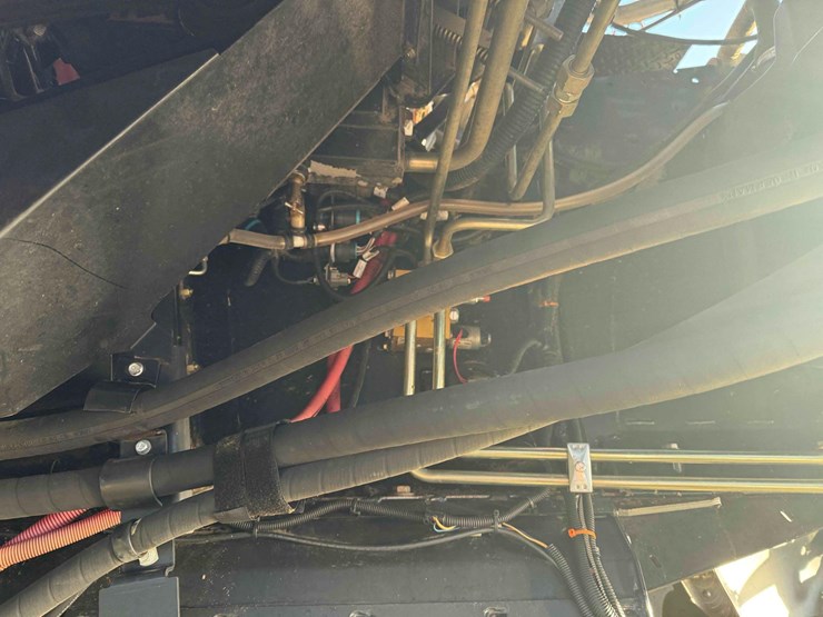 2013-case-8230-afx-combine-image-28