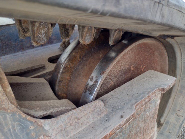 bobcat-t590-image-33