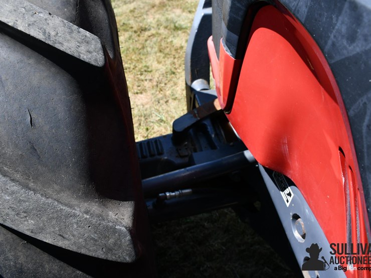 2004-buhler-versatile-2210-image-12