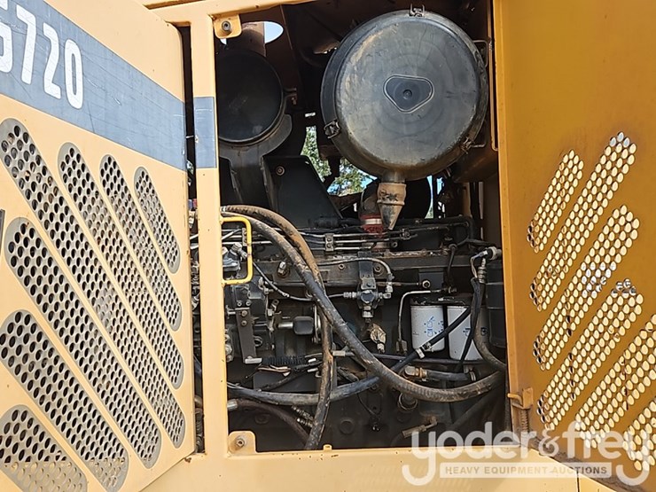 2002-volvo-g720-vhp-image-23