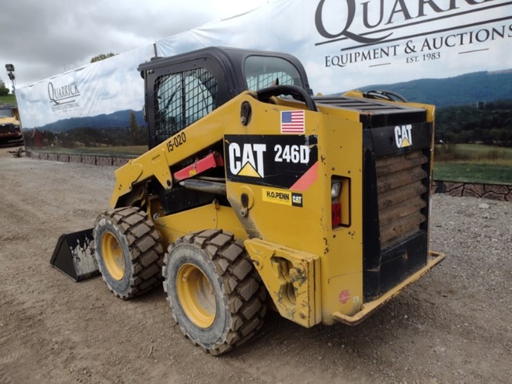 caterpillar-246d-image-28