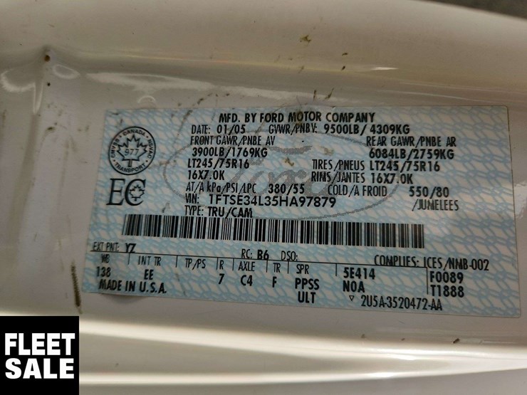2005-ford-cargo-image-7