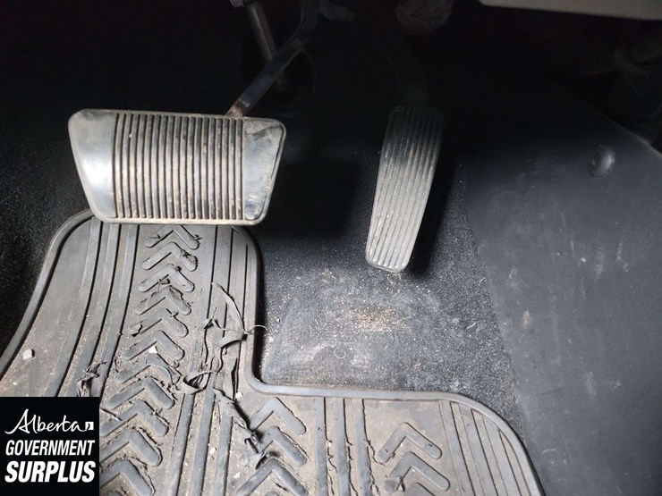 2010-dodge-grand-caravan-se-image-13