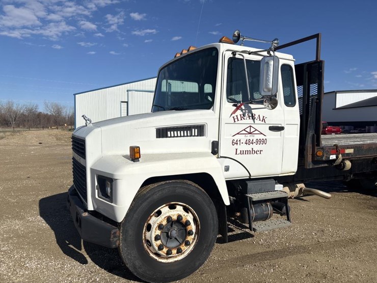 #1337-•-1998-mack-cs200-flatbed-image-7