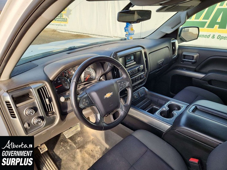 2015-chevrolet-silverado-1500-image-13