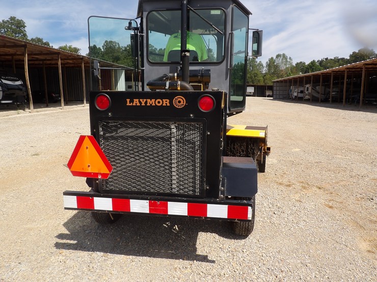 #27063-•-2016-laymor-sm-400-sweeper-/-broom-image-4