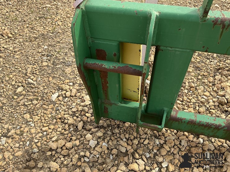 mds-48"-pallet-forks-to-fit-jd-loader-image-11