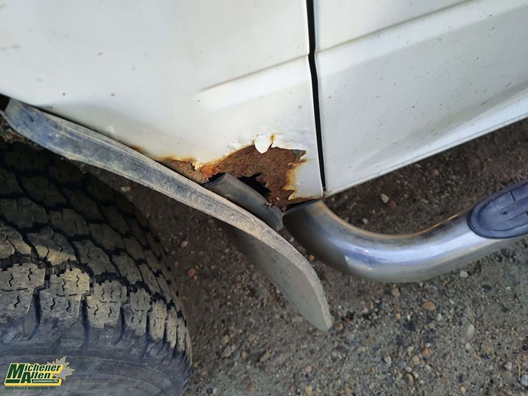 2011-dodge-2500-image-30