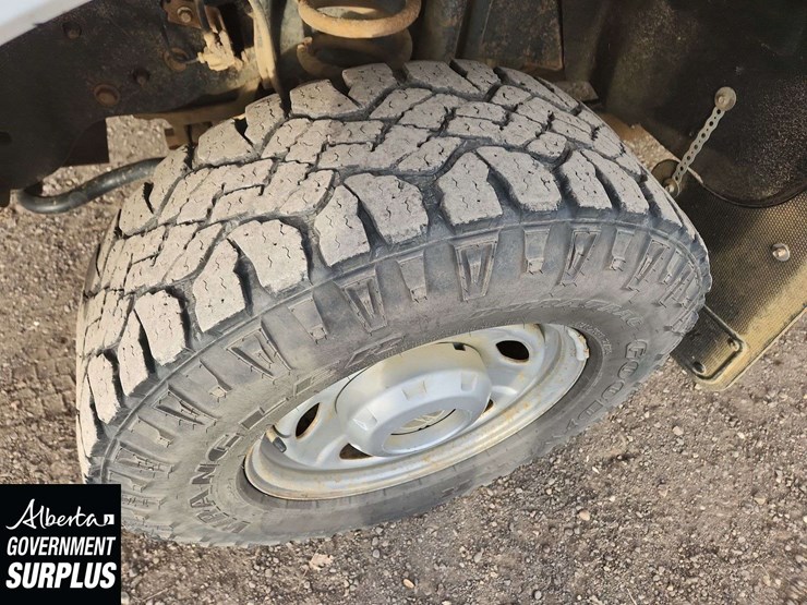 2011-ford-f250-image-29