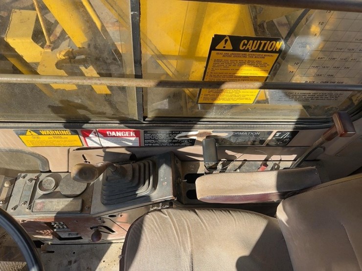 1992-deere-595d-image-25