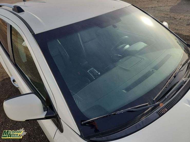 2010-dodge-journey-image-39