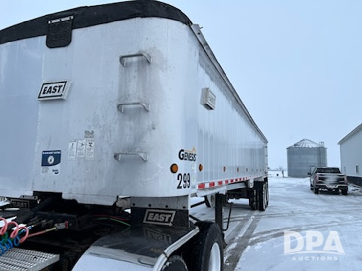 2005-east-genesis-frameless-dump-trailer-(pd5347)-image-2