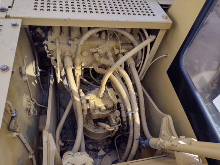 caterpillar-312b-image-45