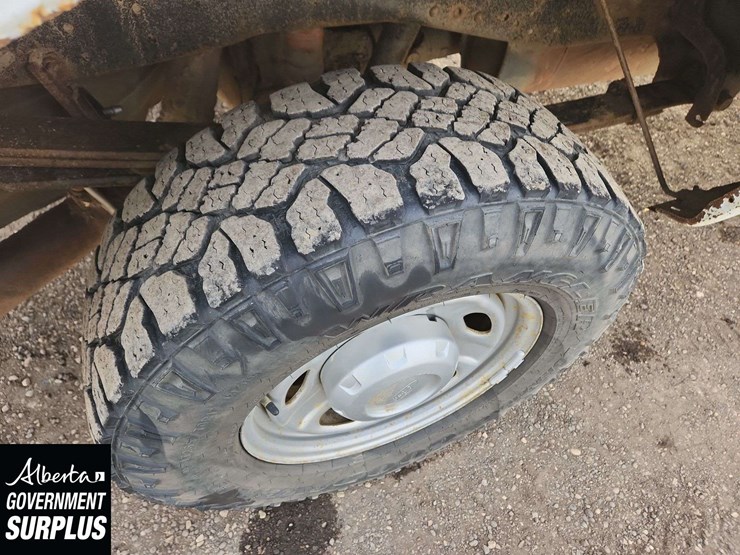 2011-ford-f250-image-31