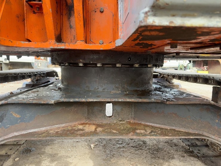 hitachi-zx75us-image-16