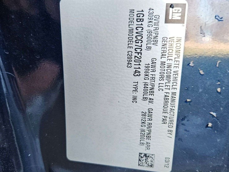 2012-chevrolet-silverado-2500hd-image-22