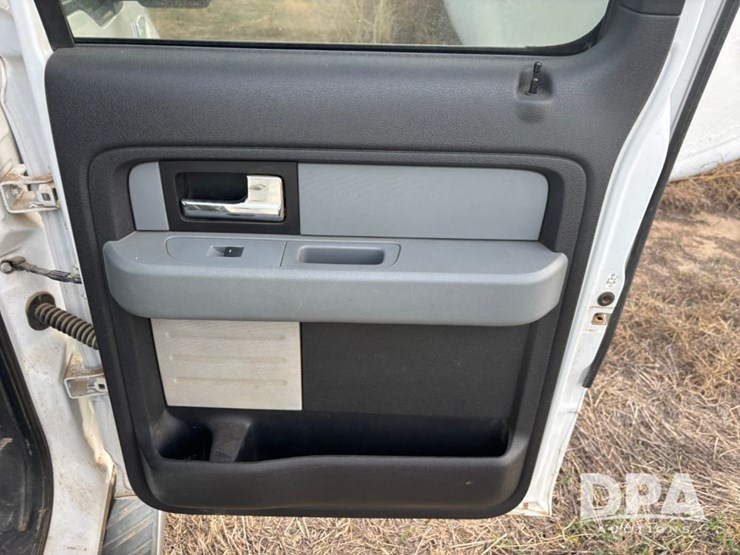 2014-ford-f150-xlt-image-55