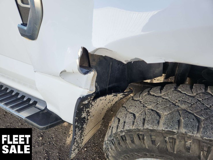 2021-ford-f250-image-32