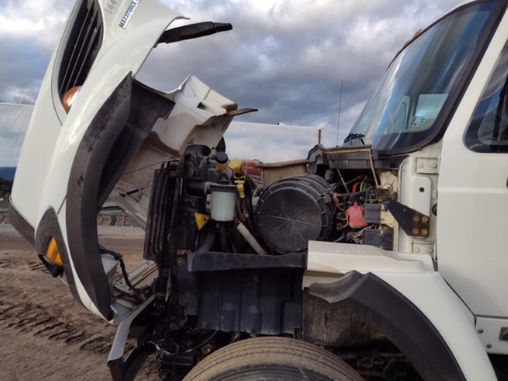 international-10-image-21