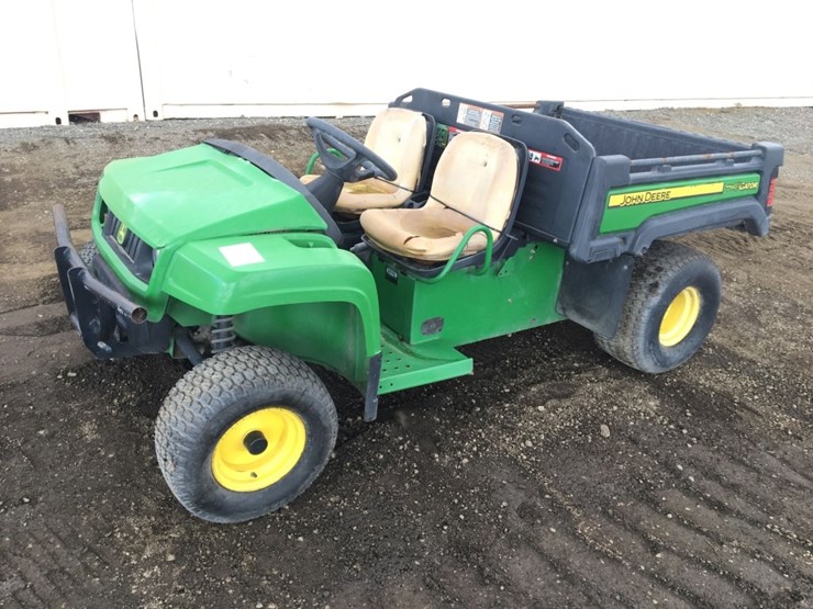 2013-john-deere-gator-image-1