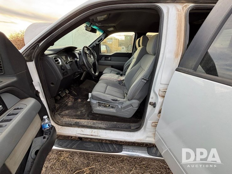 2014-ford-f150-xlt-image-64