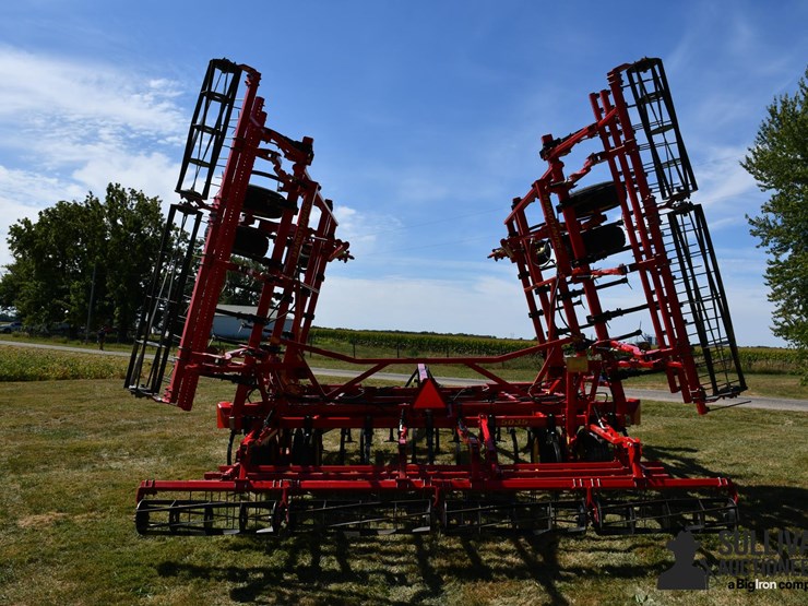 2023-sunflower-5035-32-image-6