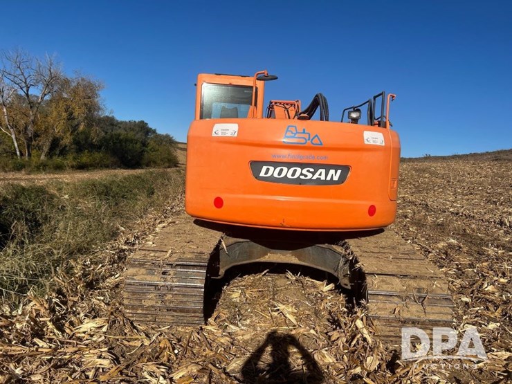 2014-doosan-dx235-lcr-image-13