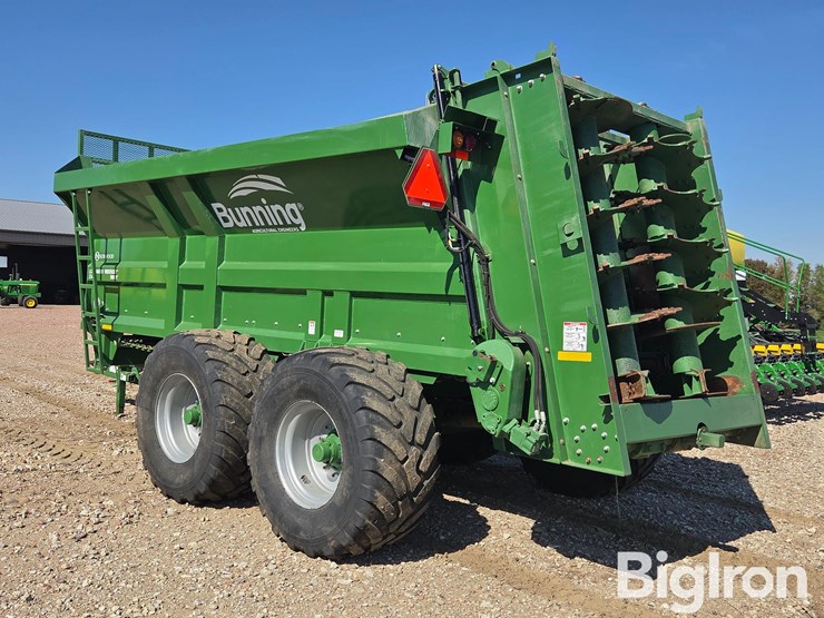 bunning-lowlander-widebody-230-image-7