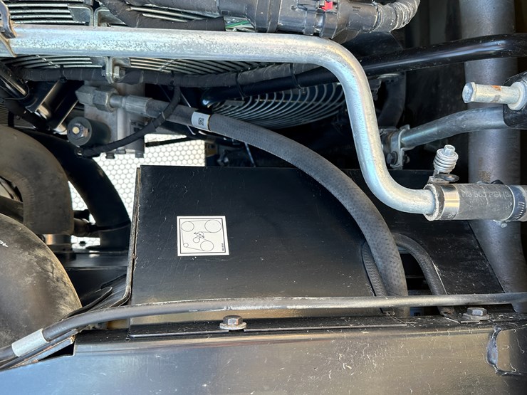 2016-caterpillar-926m-image-76