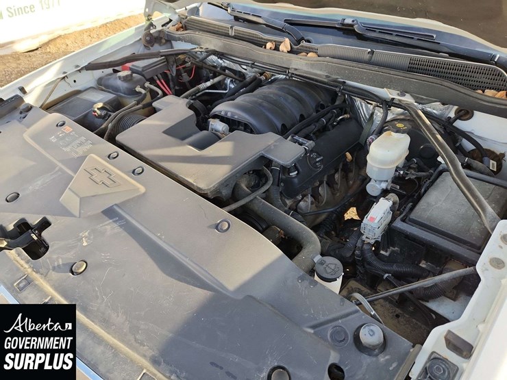 2015-chevrolet-silverado-1500-image-28