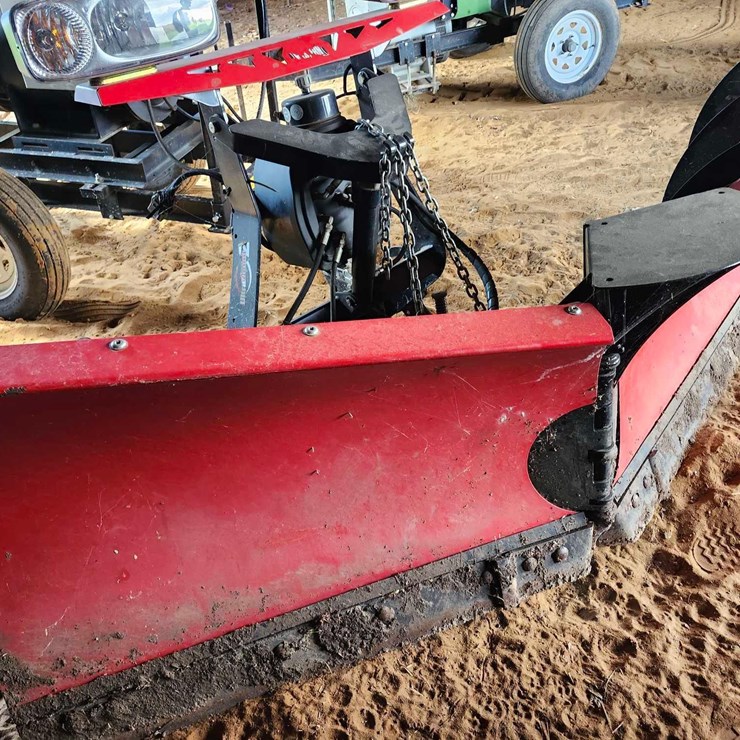 8.5' Western V blade snowplow