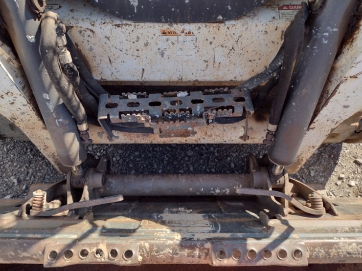 bobcat-t590-image-14