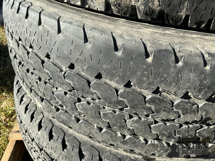 firestone-lt245/75r16-tires-image-8