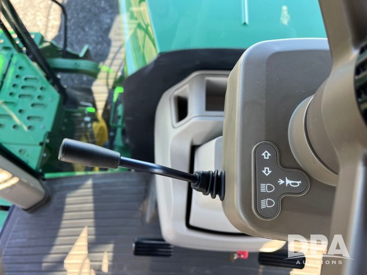 2014-john-deere-9560rt-image-61