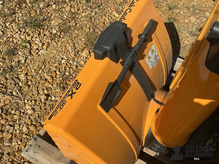 cub-cadet-2x30ip-30”-walk-behind-snow-blower-image-9