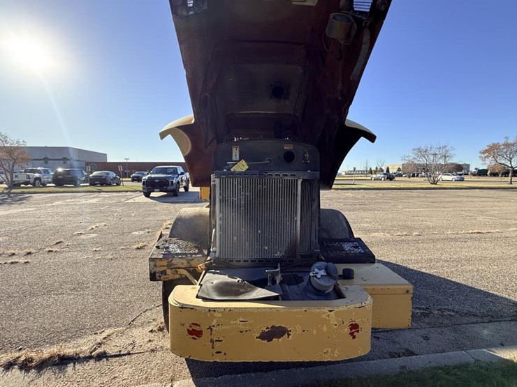 1992-caterpillar-cs-423e-image-30